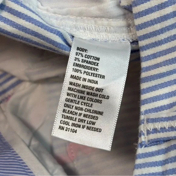 Crown & Ivy Women's Size 2P Caroline White/Blue Stripe w/ Flamingos Shorts NWT - Picture 7 of 7